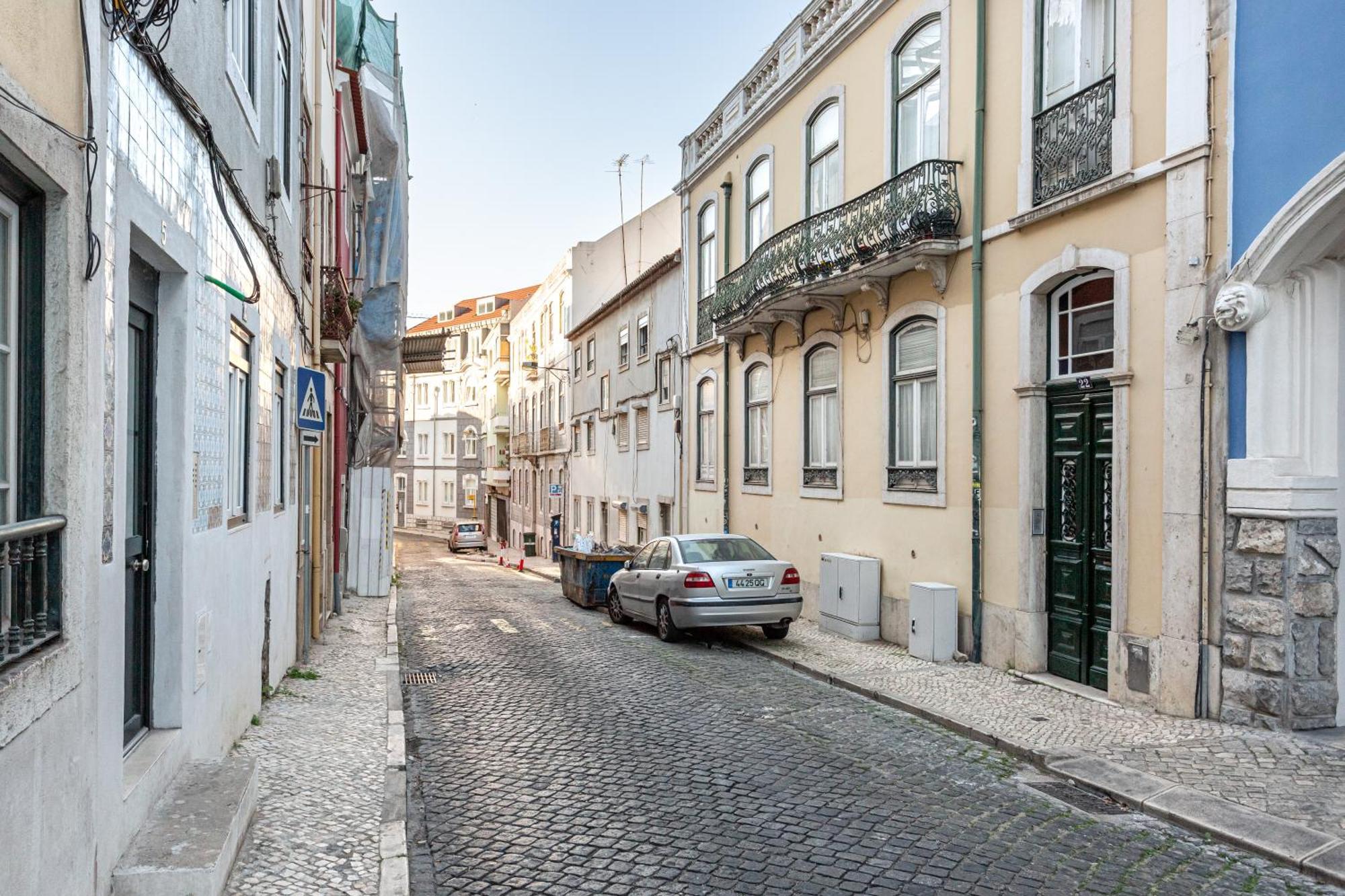 Joivy Minimalistic Apt W Patio In Principe Real Lisboa 外观 照片
